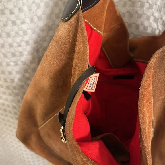 - Dooney & Bourke Bag - Picture 4 of 8